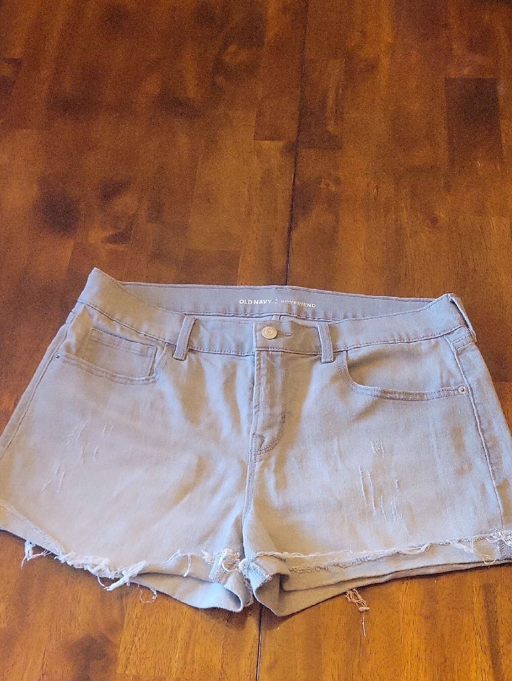 Old Navy Light Gray Distressed Boyfriend Denim Shorts